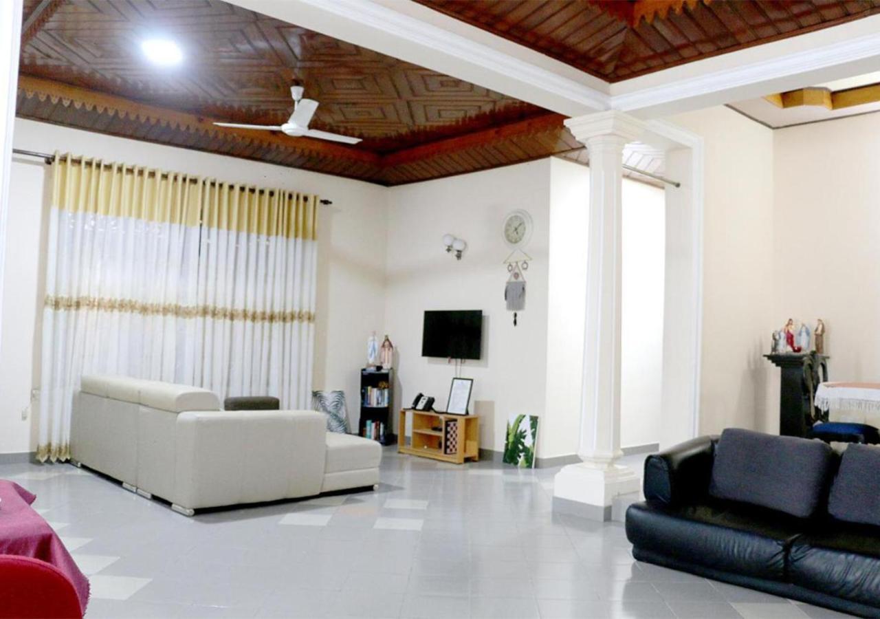 Cozy Inn Negombo Eksteriør billede