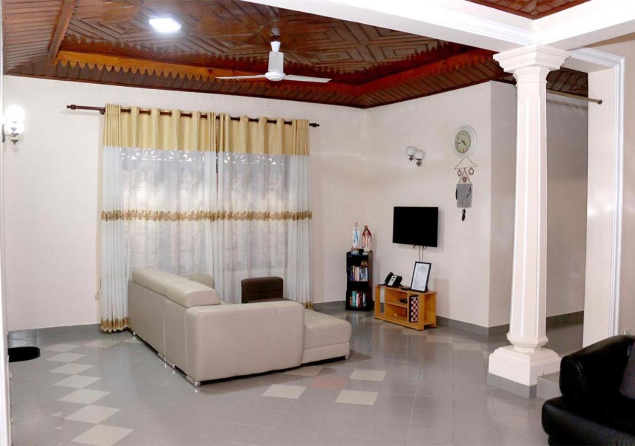 Cozy Inn Negombo Eksteriør billede